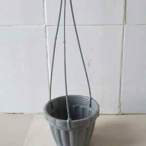 Plastic hanging pot